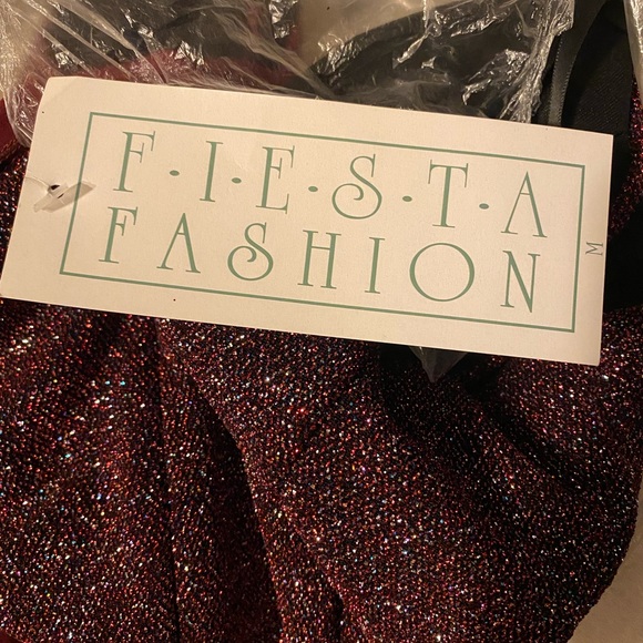 Sparkling Burgundy Red Evening Gown / Prom Dress - Picture 6 of 7